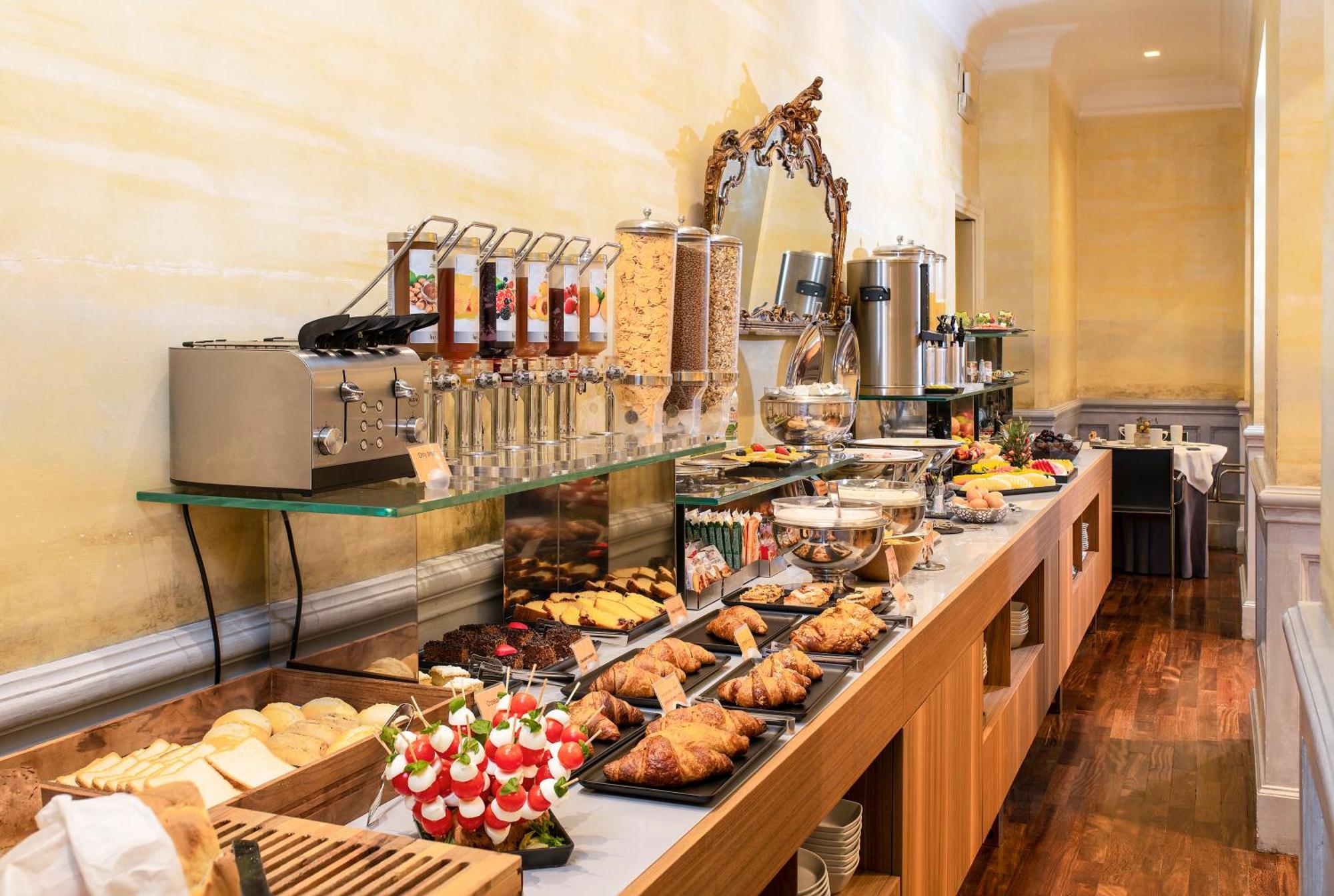 Alpi Hotel — Photos 1